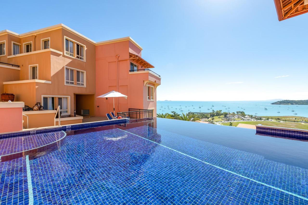 Martinique Whitsunday Resort Airlie Beach Eksteriør billede