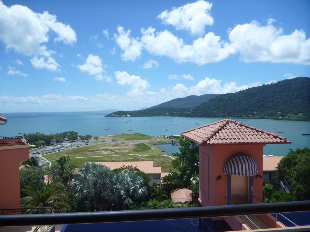 Martinique Whitsunday Resort Airlie Beach Eksteriør billede